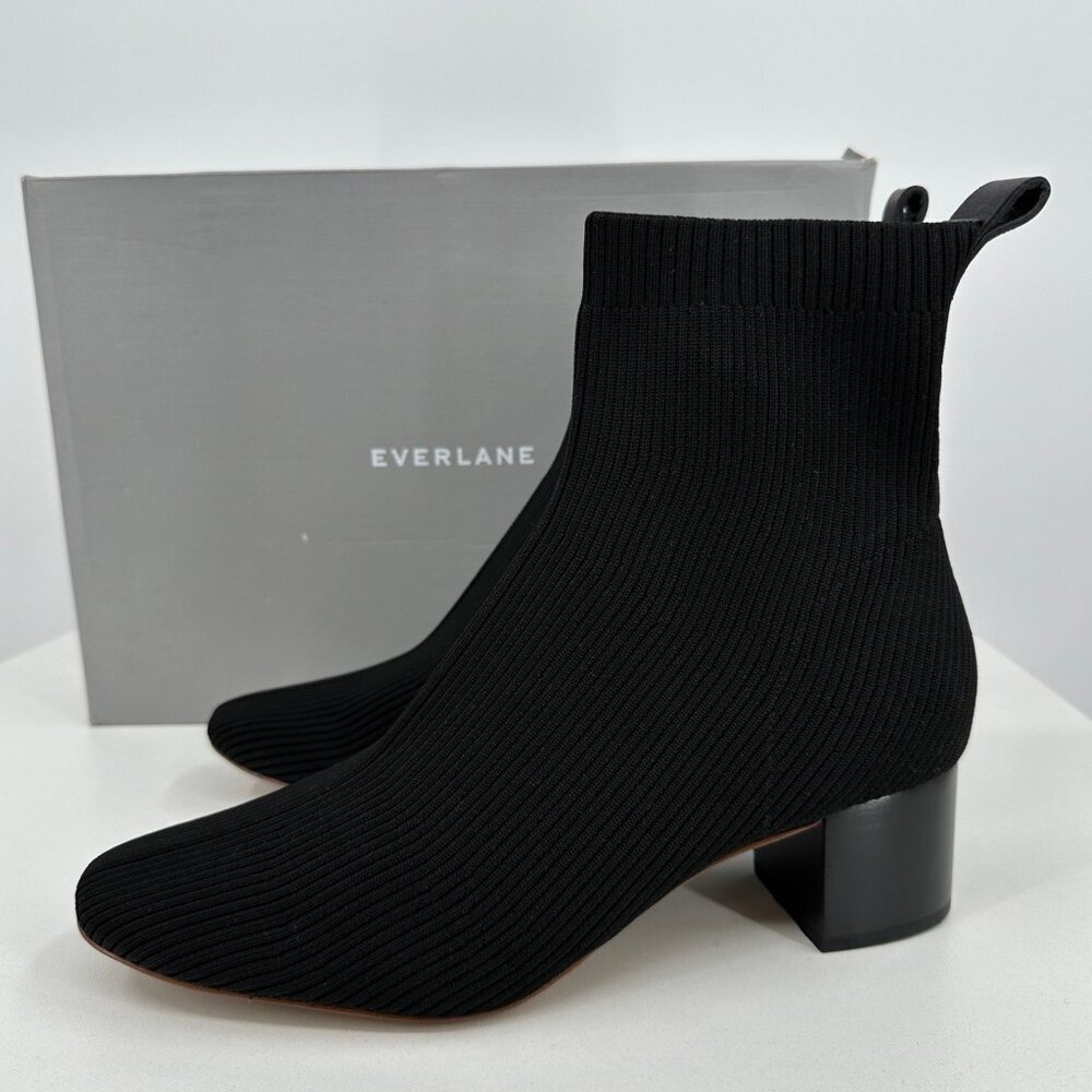 Everlane The Glove Boot in Black size 11 Women's Stretch Rib Knit Ankle Bootie